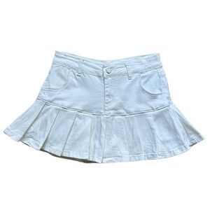 White jean tennis mini skirt pleaded